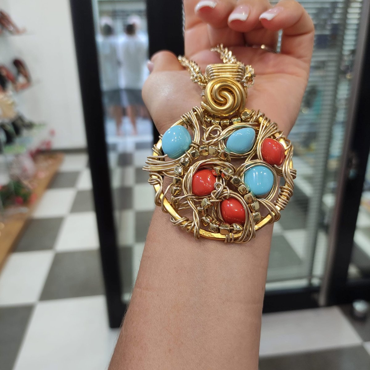 Collana ciondolo rotondo