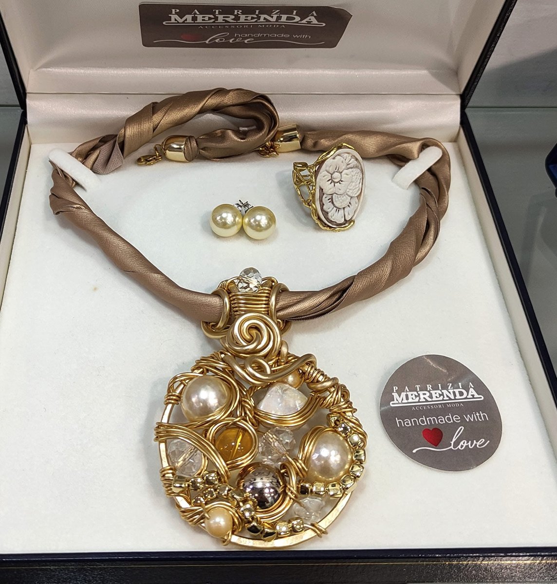 Collana ciondolo rotondo