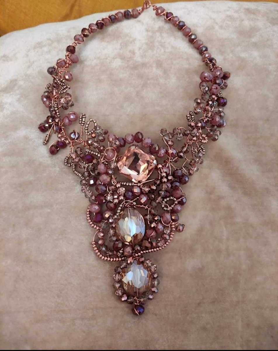 Collana pettorale