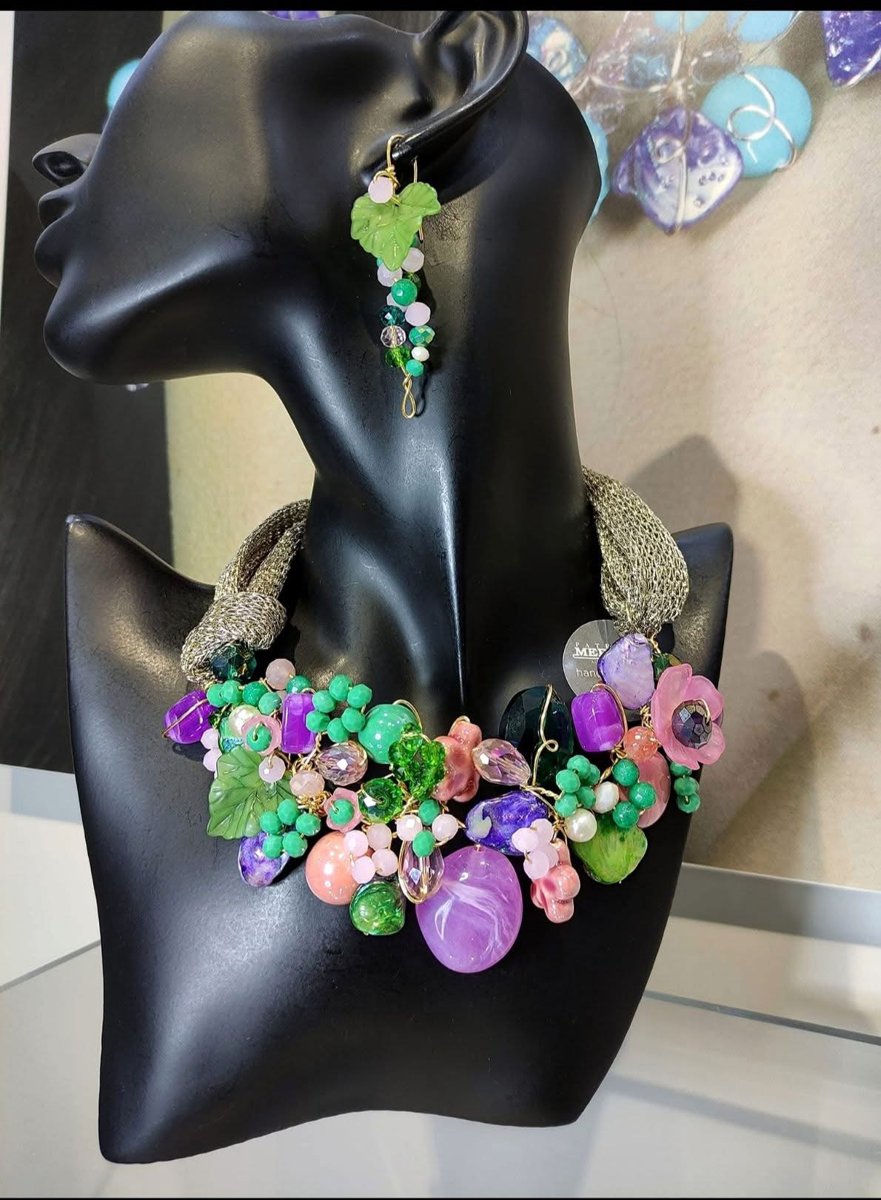 Parure viola e verde