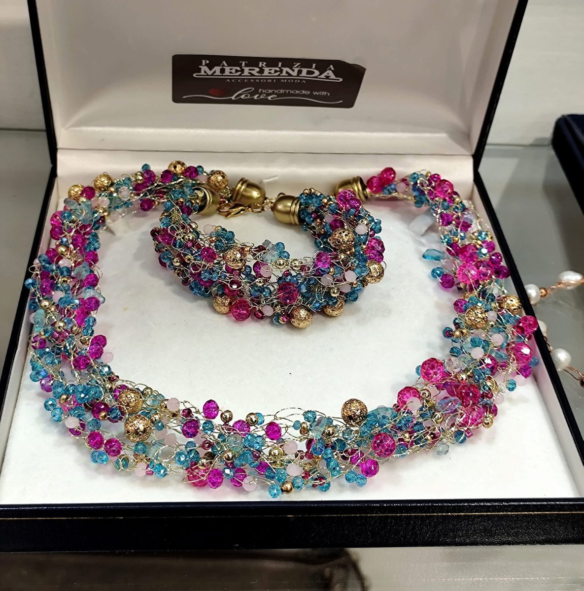 Parure crochet fucsia e azzurra