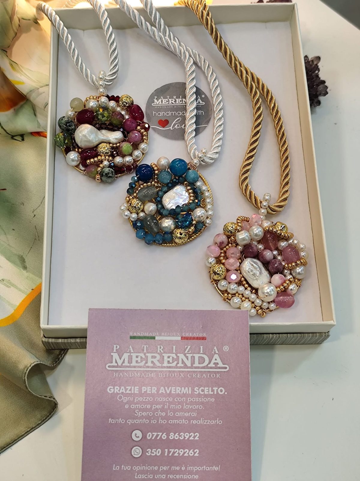 Collana con pendente rotondo